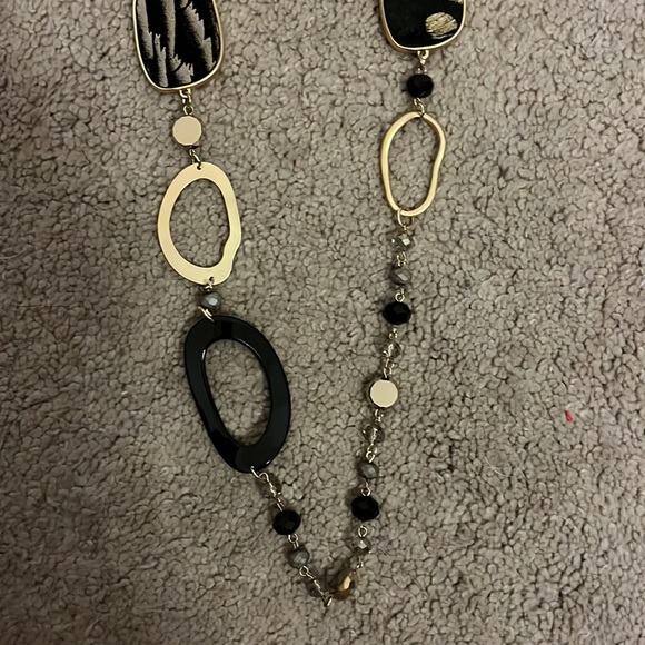 Necklace - Picture 3 of 3